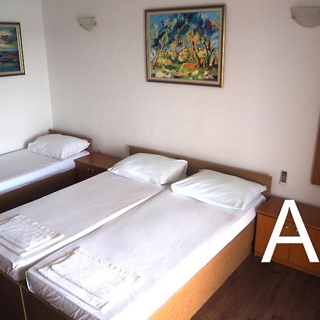 Apartmani Jure Neum Exterior foto