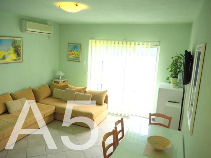 Apartmani Jure Neum Exterior foto